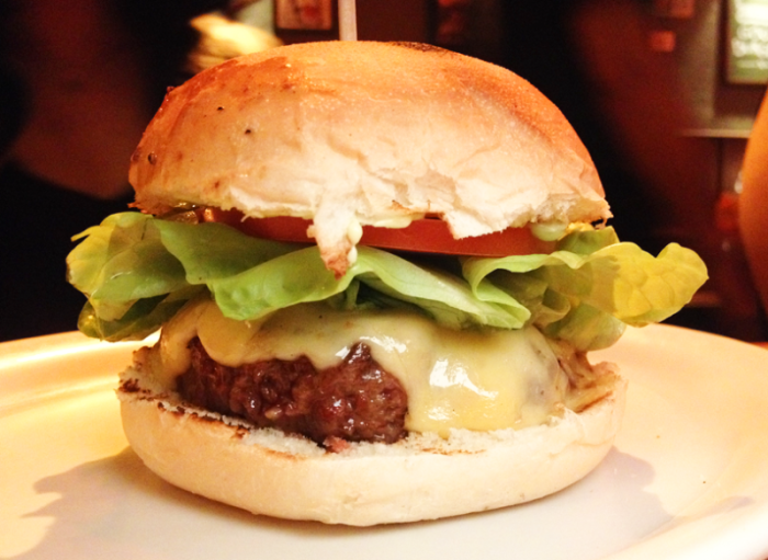 Bares e casas de hambúrguer em São Paulo